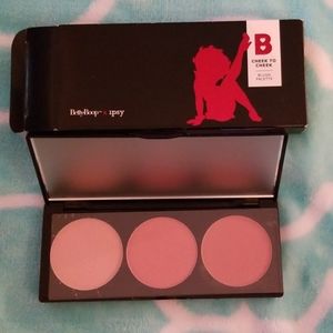 Three Color Blush Pallete